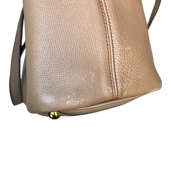 Burberry Tan Honeybrook Derby Medium Tote - Picture 14 of 14